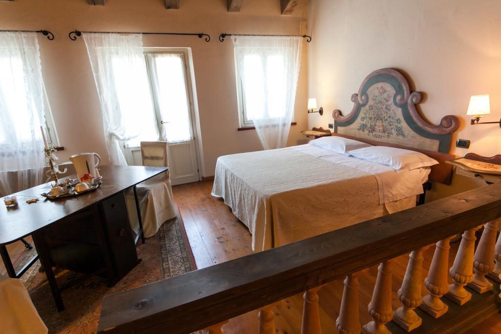 Locanda Antiche Macine Сантарканджело-ді-Романья Екстер'єр фото